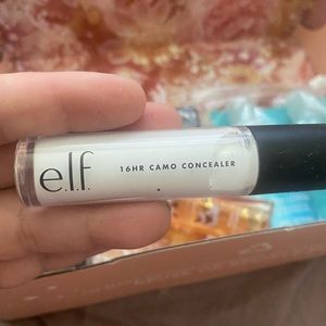 E.L.F. 16 hour Camo Concealer